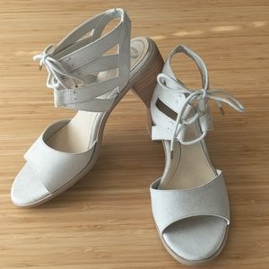 Dr. Scholl's Suede Siesta Sandal